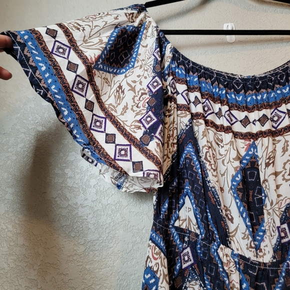 NWOT Aztec Design Short Sleeve Maxi Dress - Picture 8 of 14